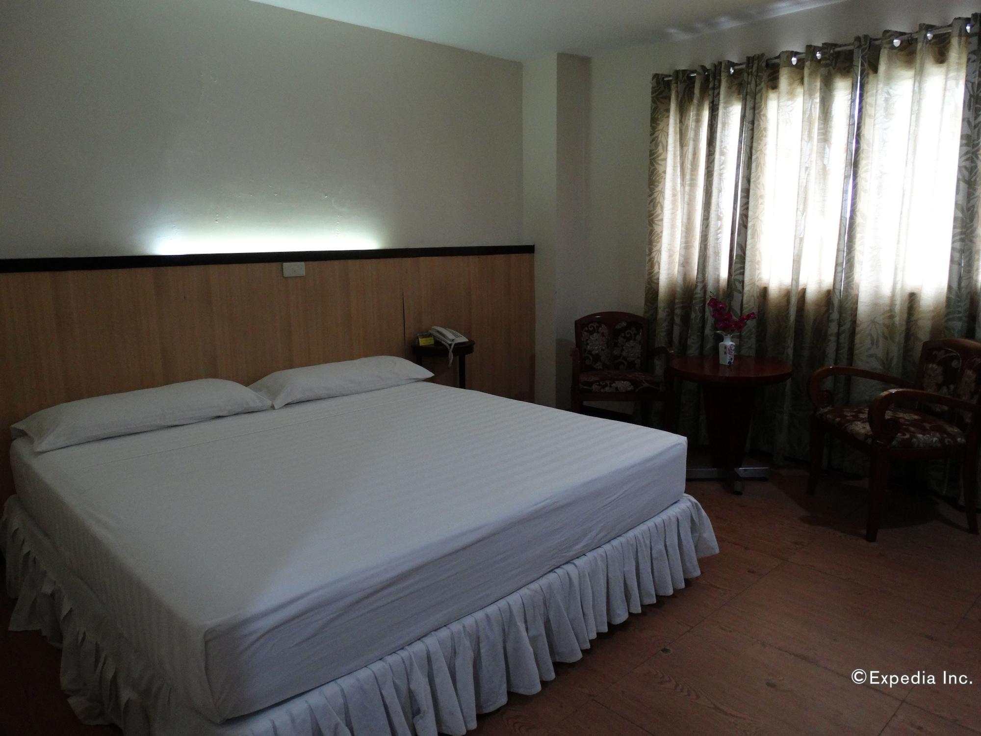 Panda Tea Garden Suites Tagbilaran Exterior foto