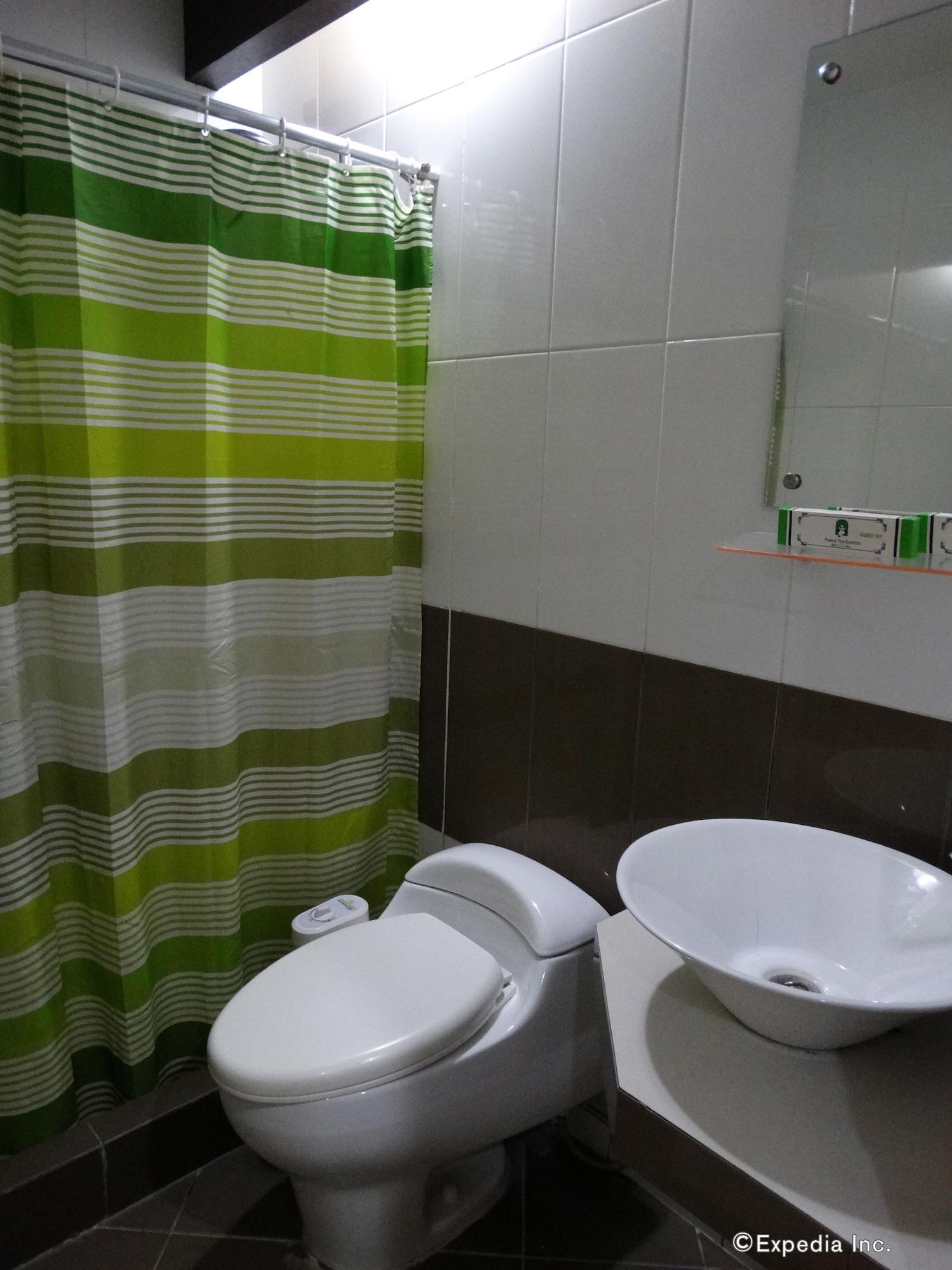 Panda Tea Garden Suites Tagbilaran Exterior foto