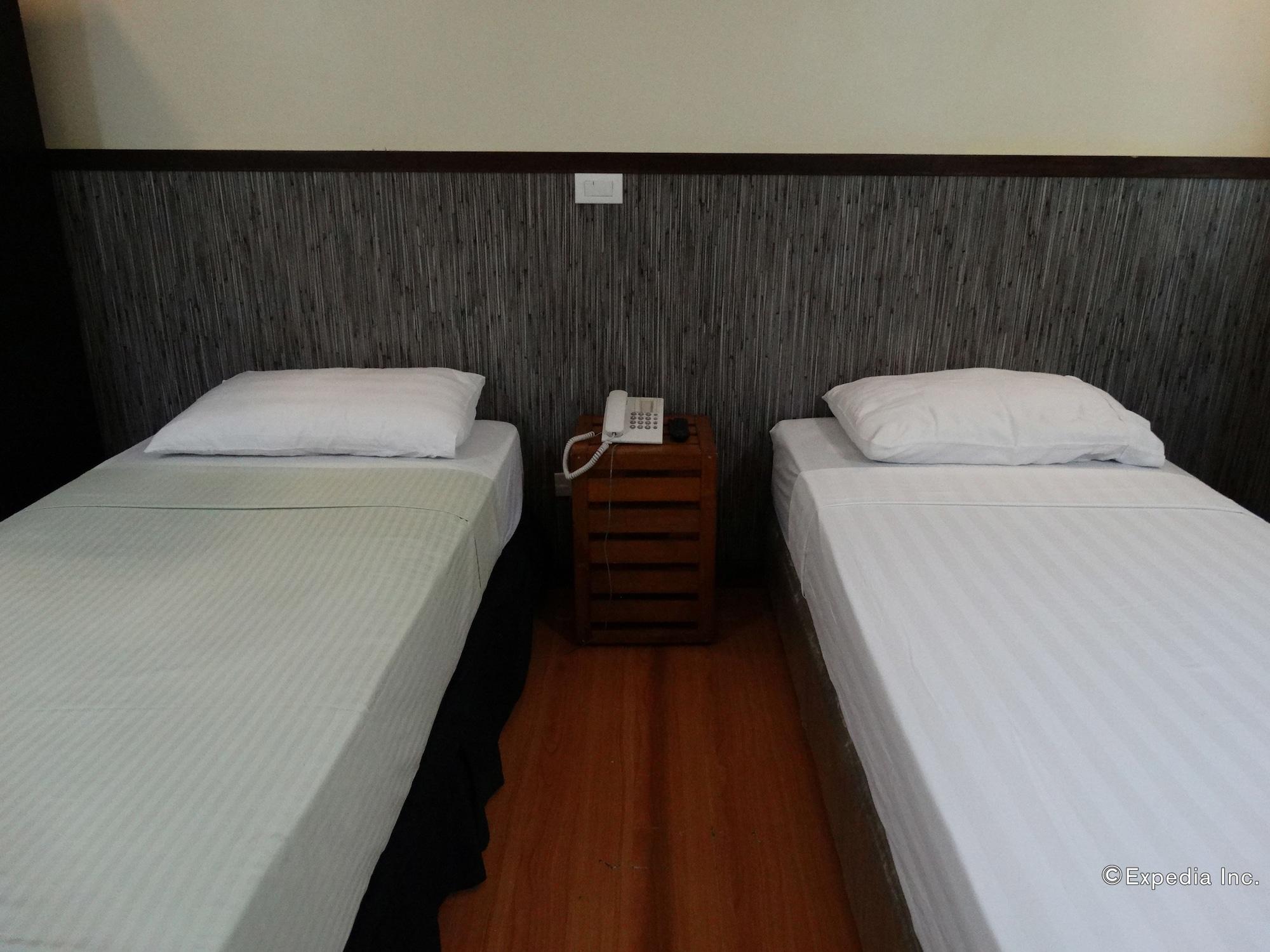 Panda Tea Garden Suites Tagbilaran Exterior foto
